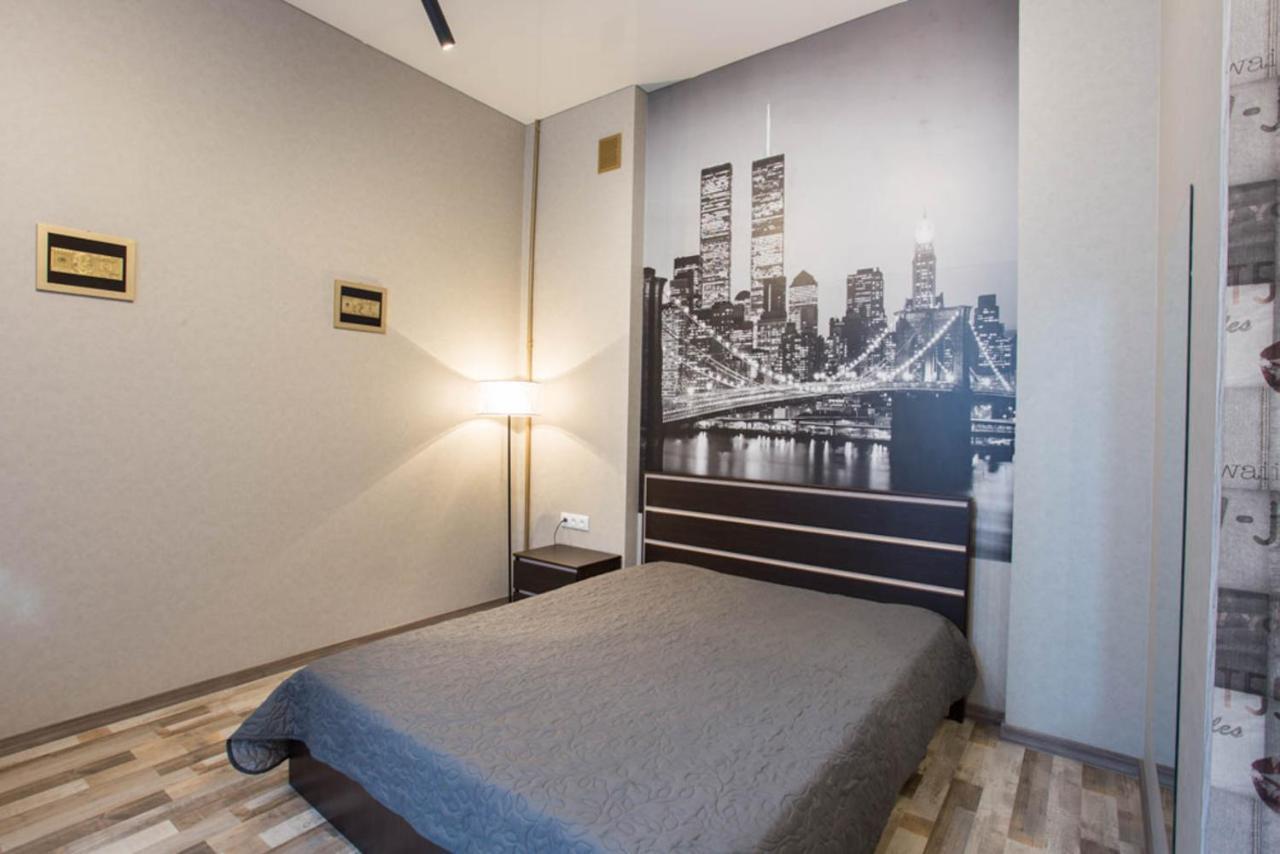 Lux Apartment In The Center - Darvina Street 17 Харків Екстер'єр фото